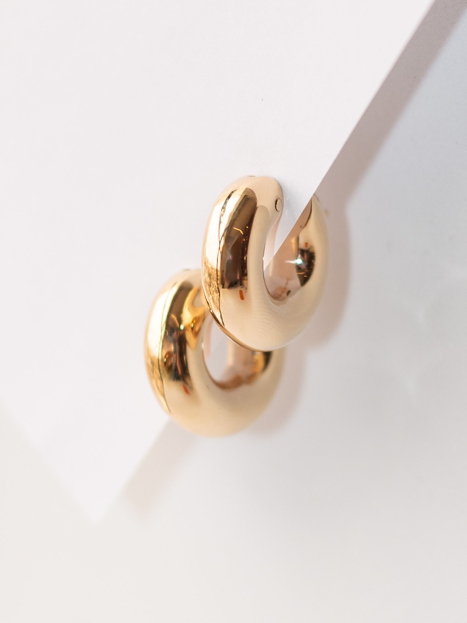 Brinco Argola Tubular Lisa