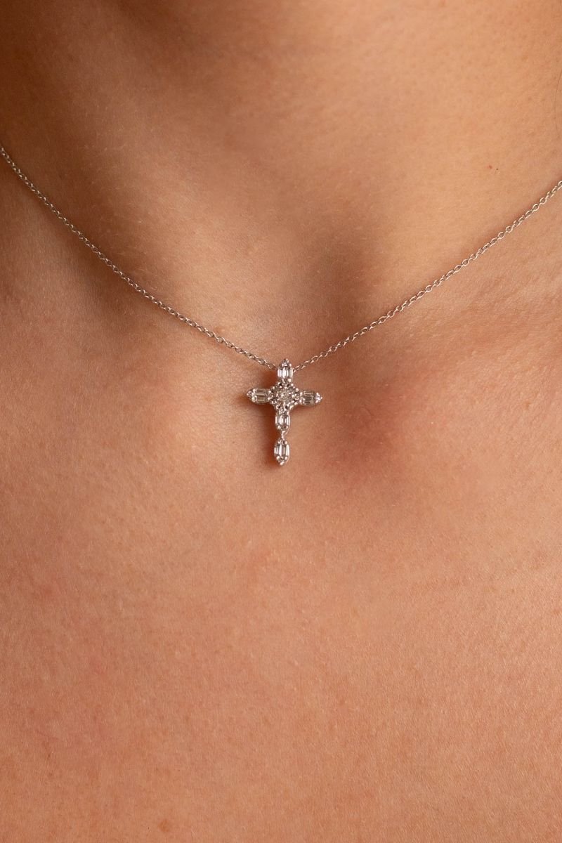 Colar Cruz Diamantes