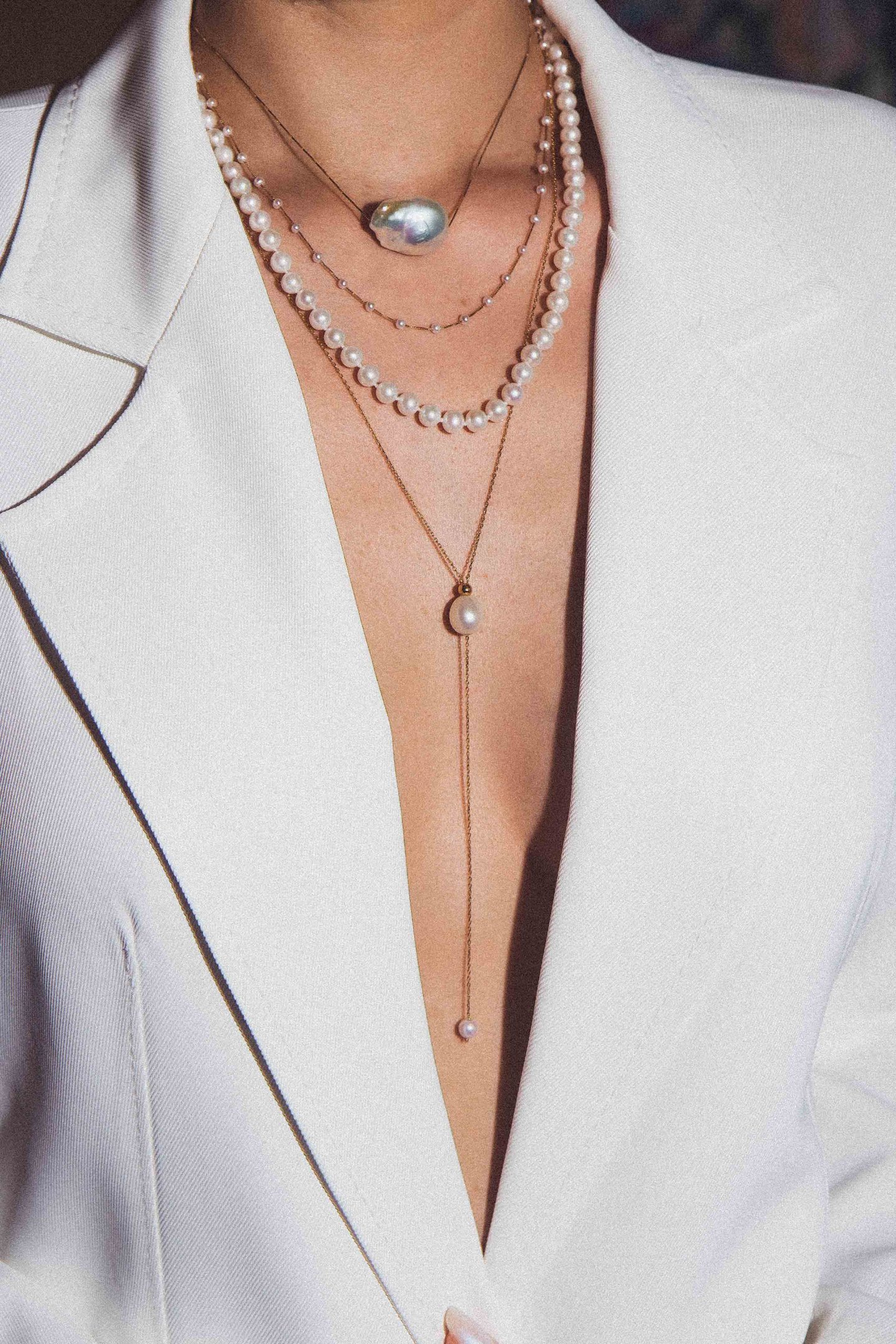 Colar Gravatinha Pérola